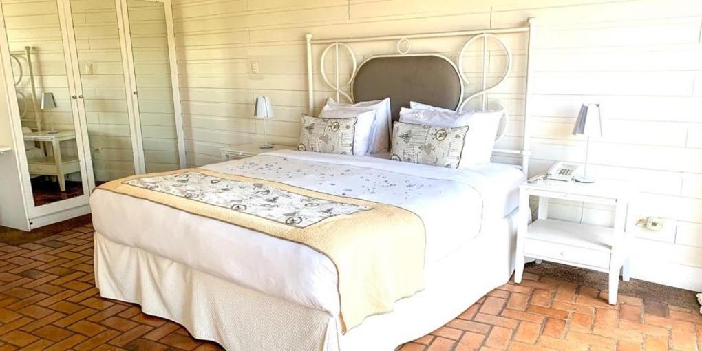 Отель Asclepios Wellness & Healing Retreat Carrillos Экстерьер фото