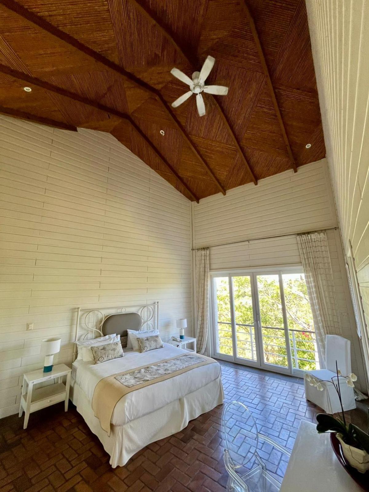 Отель Asclepios Wellness & Healing Retreat Carrillos Экстерьер фото