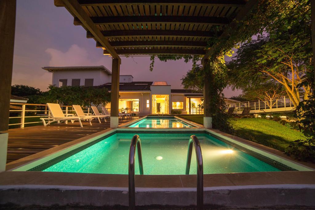 Отель Asclepios Wellness & Healing Retreat Carrillos Экстерьер фото