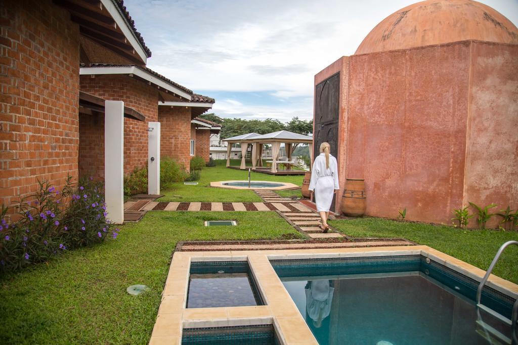 Отель Asclepios Wellness & Healing Retreat Carrillos Экстерьер фото