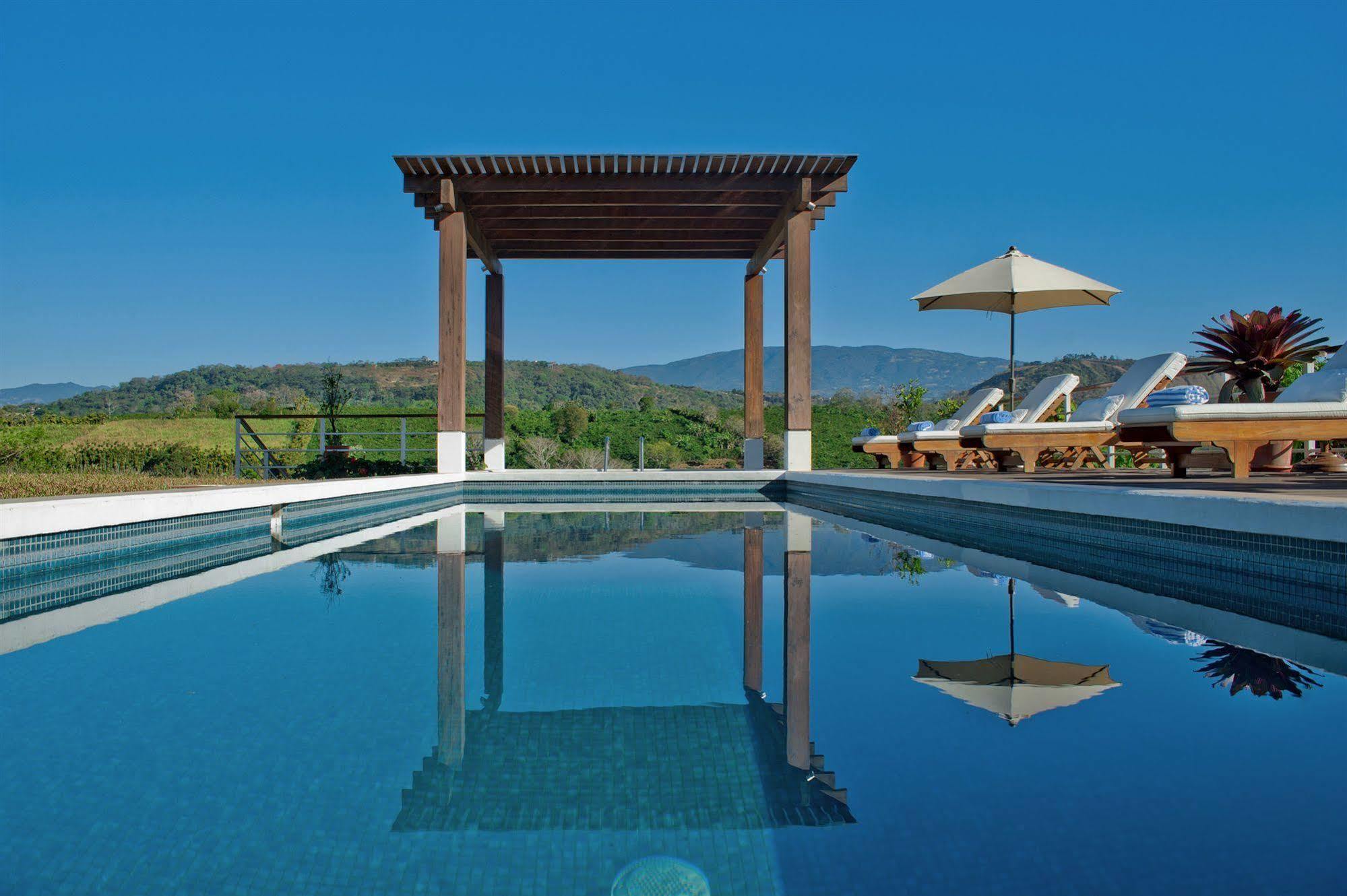 Отель Asclepios Wellness & Healing Retreat Carrillos Экстерьер фото